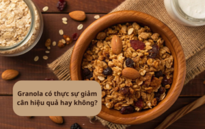 Granola giàu chất xơ từ yến mạch và các loại hạt dinh dưỡng, giúp tạo cảm giác no lâu, hỗ trợ giảm cân và duy trì lối sống healthy.